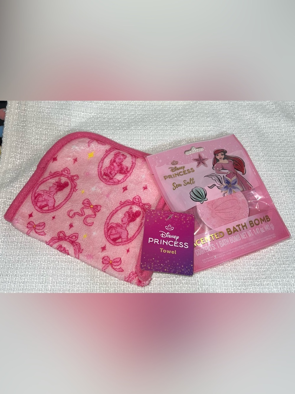 Disney Princess Pink Makeup Towel with Character Motifs & Ariel Bath Bomb